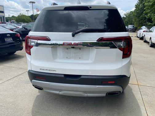 2023 GMC Acadia FWD SLT