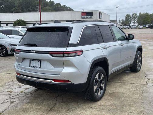 2024 Jeep Grand Cherokee 4xe Base