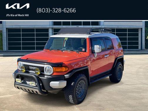 2014 Toyota FJ Cruiser Base