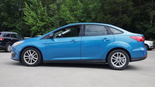 Blue Candy Metallic Tinted Clearcoat 2017 Ford Focus SE