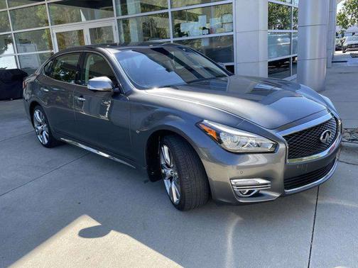 2015 INFINITI Q70L 3.7