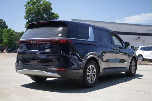 Deep Chroma Blue 2024 Kia Carnival LX