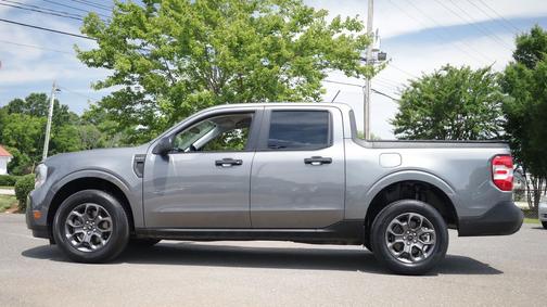 Carbonized Gray Metallic 2024 Ford Maverick XLT