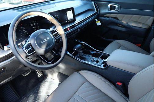 2025 Kia Sorento SX