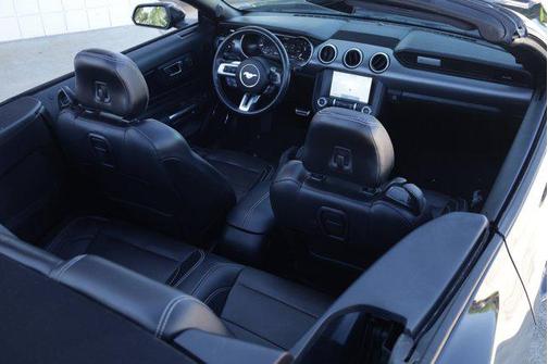 Ingot Silver Metallic 2019 Ford Mustang EcoBoost