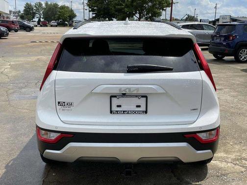 2024 Kia Niro EX