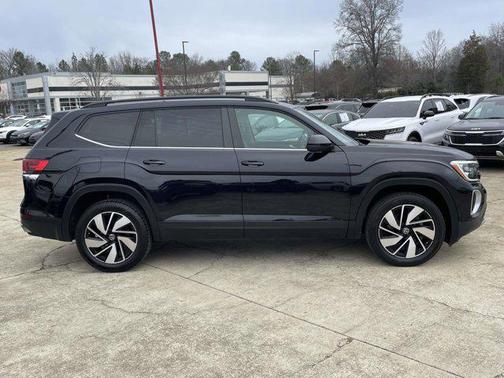 2024 Volkswagen Atlas 2.0T SE w/Technology 4MOTION