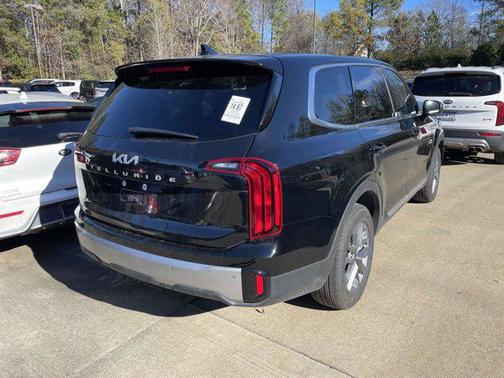 2023 Kia Telluride LX