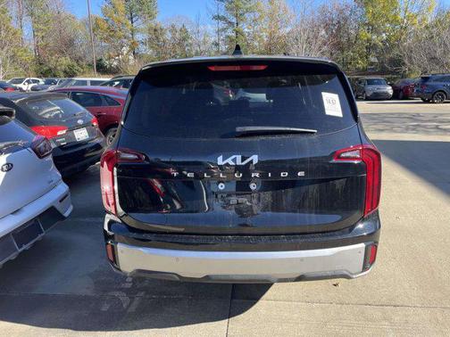 2023 Kia Telluride LX
