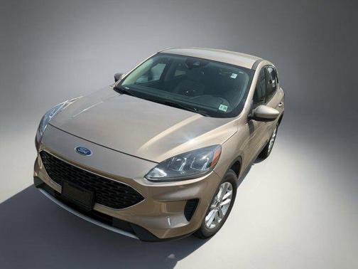 Desert Gold Metallic 2020 Ford Escape SE