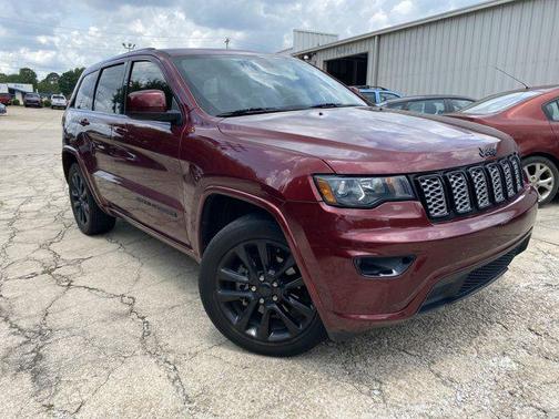 2018 Jeep Grand Cherokee Altitude