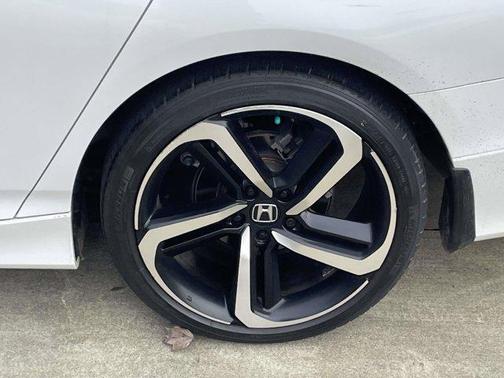 2022 Honda Accord Sport 2.0T