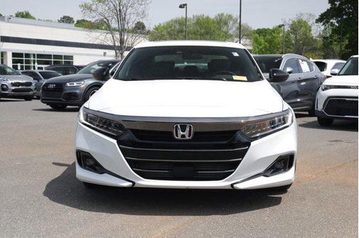 Platinum White Pearl 2022 Honda Accord Sport 2.0T