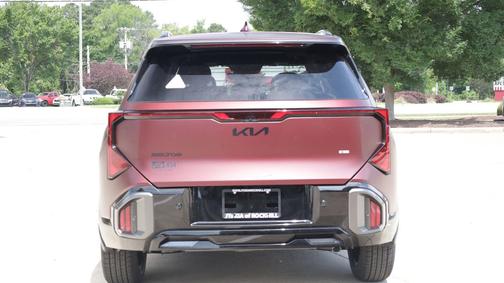 Magma Red Matte 2027 Kia Seltos X-Line S
