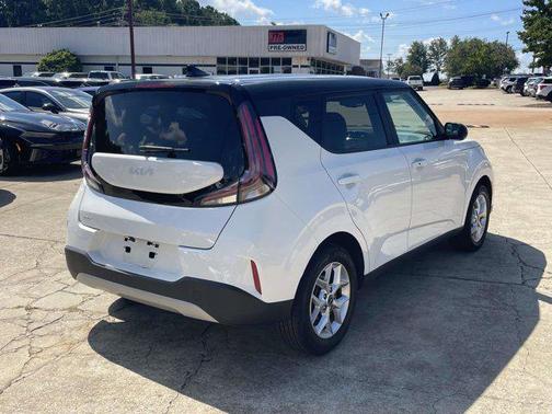 2023 Kia Soul S