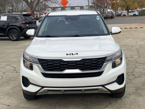 2023 Kia Seltos LX