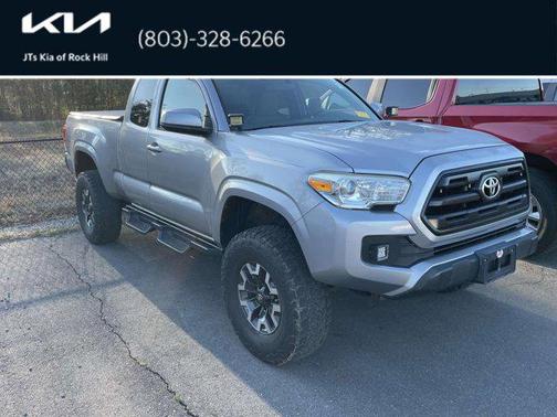 2017 Toyota Tacoma SR