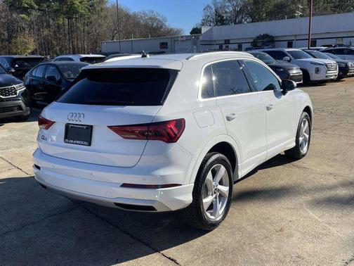 2021 Audi Q3 40 Premium