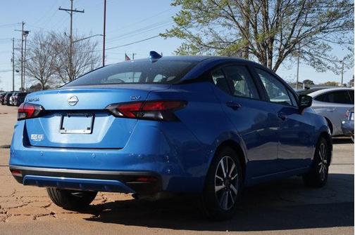 2024 Nissan Versa 1.6 SV