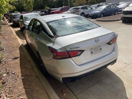 2024 Nissan Altima SR FWD