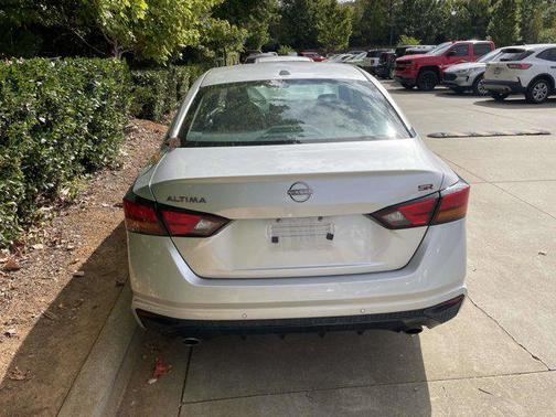 2024 Nissan Altima SR FWD