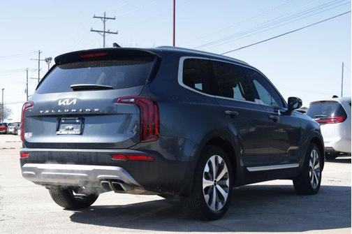 2022 Kia Telluride S