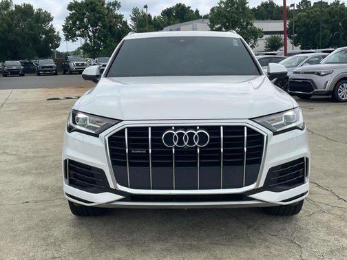 2021 Audi Q7 45 Premium Plus
