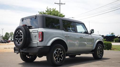 Cactus Gray 2024 Ford Bronco Outer Banks