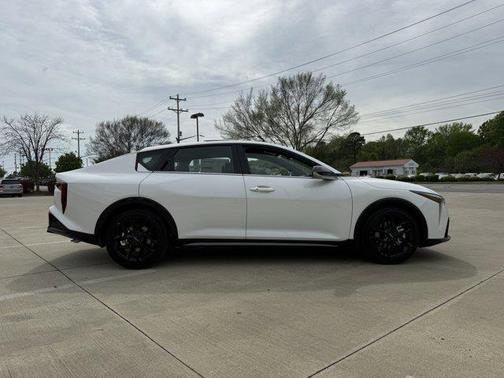 2025 Kia K4 GT-Line Turbo