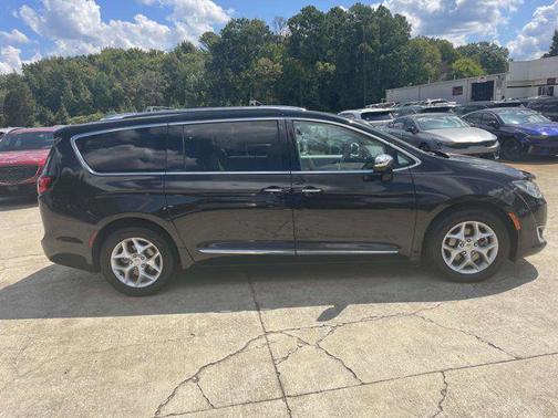 2020 Chrysler Pacifica Limited