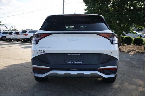 Snow White Pearl 2023 Kia Sportage LX