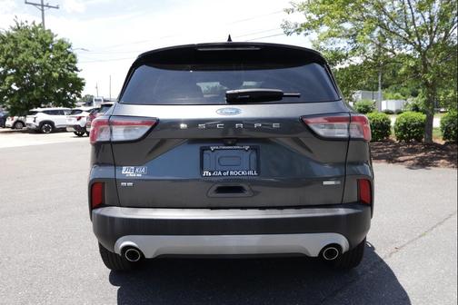 Magnetic Metallic 2020 Ford Escape SE
