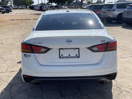 2020 Nissan Altima SR FWD