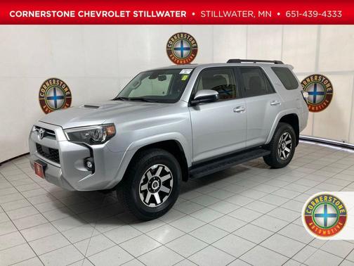 Classic Silver Metallic 2024 Toyota 4Runner TRD Off Road