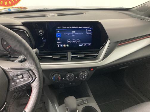 2026 Chevrolet Trax FWD 1RS