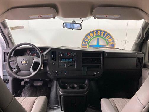 Summit White 2026 Chevrolet Express 3500 3500 Extended Wheelbase, WT, RWD