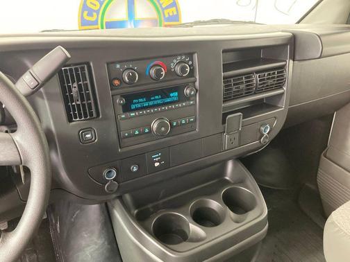 Summit White 2026 Chevrolet Express 3500 3500 Extended Wheelbase, WT, RWD