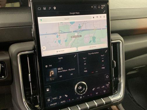 Onyx Black 2025 GMC Yukon Denali