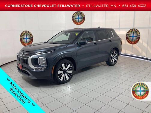 Gray 2025 Mitsubishi Outlander SE S-AWC