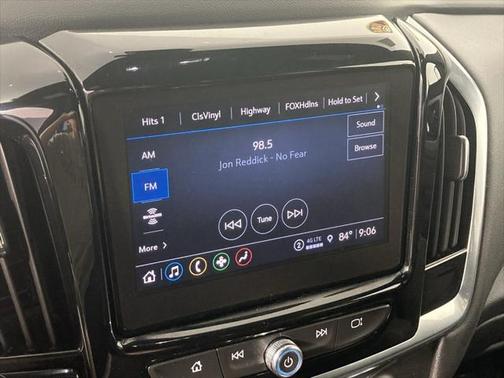 2022 Chevrolet Traverse LT