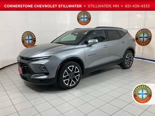 Sterling Metallic 2023 Chevrolet Blazer RS
