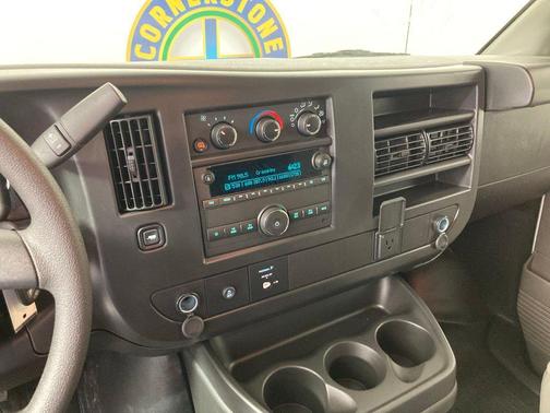 Summit White 2026 Chevrolet Express 3500 3500 Extended Wheelbase, WT, RWD