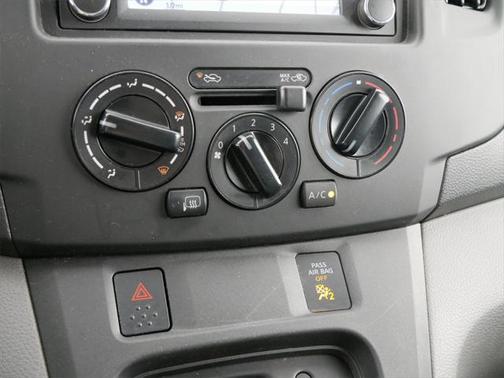 2019 Nissan NV200 SV