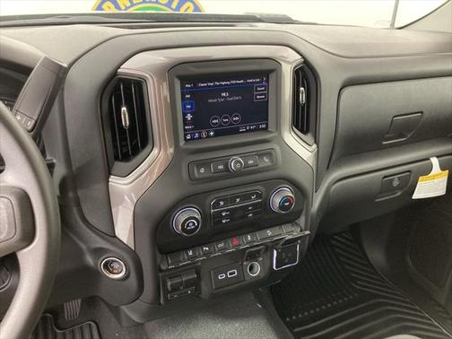 2025 Chevrolet Silverado 2500 Custom