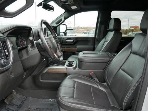 2022 Chevrolet Silverado 3500 High Country