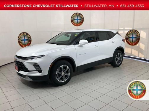 Summit White 2025 Chevrolet Blazer 2LT