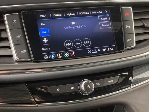 2024 Buick Enclave Essence