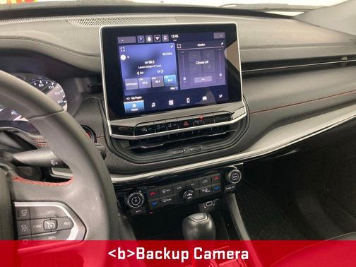 Bright White Clearcoat 2025 Jeep Compass Trailhawk