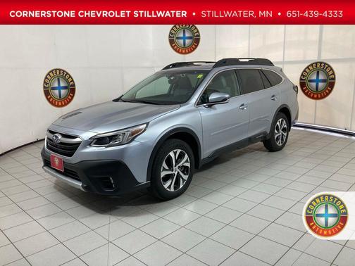Ice Silver Metallic 2020 Subaru Outback Limited XT