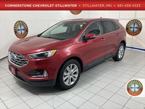 2022 Ford Edge Titanium